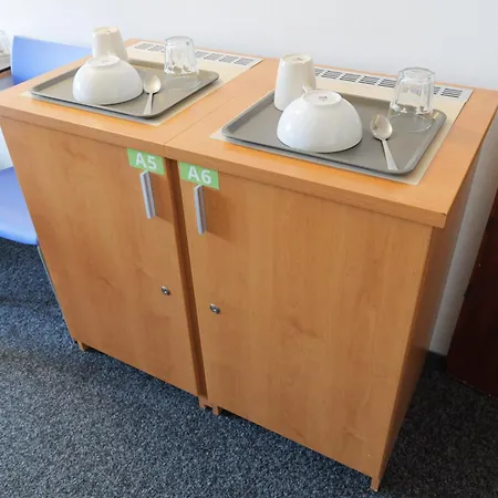 Hostel Tvm Tower Modrany Prague
