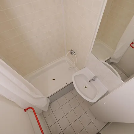 Tvm Tower Modrany * Praga