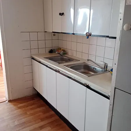 Tvm Tower Modrany Praag